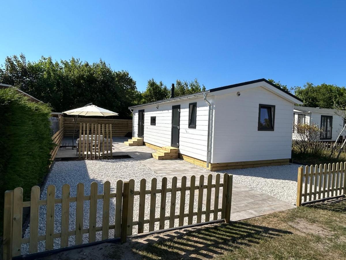 Breezy Beach Chalet Petten Exterior foto